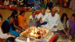 Ashpuramaa-Samudrimaa-Havan-2008-Birmingham-2008-03-09-15-43-47