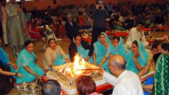 Ashpuramaa-Samudrimaa-Havan-2008-Birmingham-2008-03-09-15-54-58