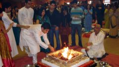 Ashpuramaa-Samudrimaa-Havan-2008-Birmingham-2008-03-09-16-05-12