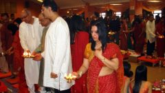 Ashpuramaa-Samudrimaa-Havan-2008-Birmingham-2008-03-09-16-36-39