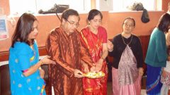 Ashpuramaa-Samudrimaa-Havan-2008-Birmingham-2008-03-09-16-36-46