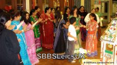 Navratri-2008-10-02-20-33-12