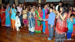 Navratri-2008-10-04-21-34-11