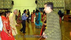 Navratri-2009-09-20-00-06-54