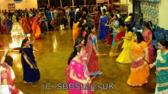 Navratri-2009-09-20-22-25-40