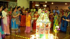 Navratri-2009-09-25-22-43-28