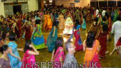 Navratri-2009-09-26-22-36-25