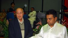 Navratri-2009-09-27-00-56-37