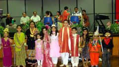 Navratri-2009-09-27-21-40-35