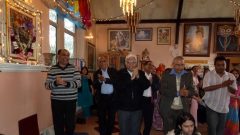 Religious-Coach-Trip-2010-05-09-17-20-05