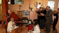 Religious-Coach-Trip-2010-05-09-17-20-41