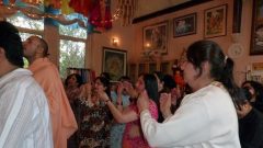 Religious-Coach-Trip-2010-05-09-17-20-55