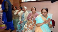 Religious-Coach-Trip-2010-05-09-17-21-14