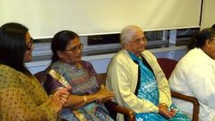 Trikamji Bapu Satsung 2011-2012 (14)