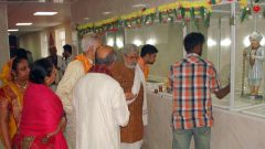 2015-02 Trikamji Bapu Murti Prastistha (34)