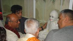 2015-02 Trikamji Bapu Murti Prastistha (47)