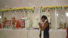 2015-02 Trikamji Bapu Murti Prastistha (67)