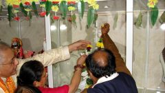 2015-02 Trikamji Bapu Murti Prastistha (71)