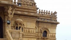 2-ladies-mandir-trip-2016-1